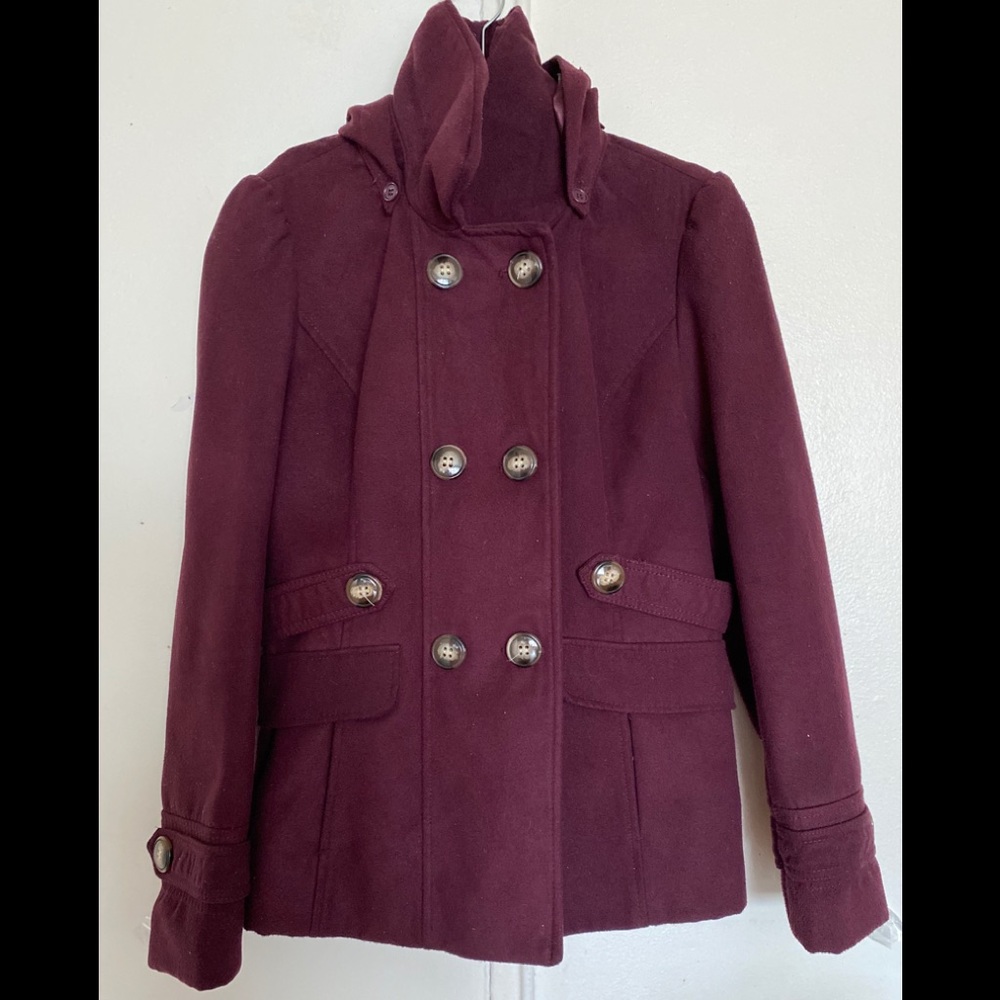 Coat with removable hood